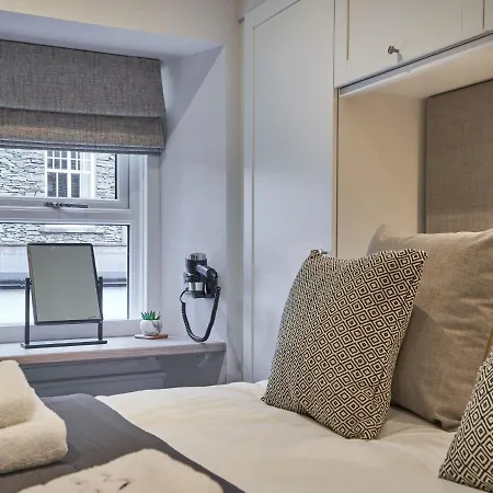 Upper Sheriff's Place *