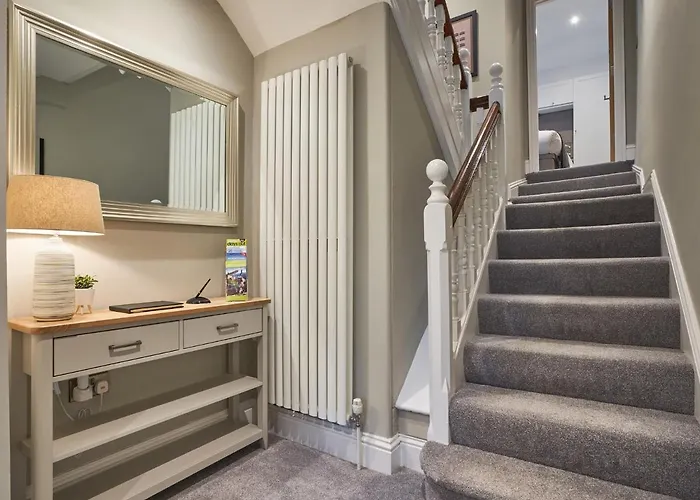 Holiday home Upper Sheriff's Place *