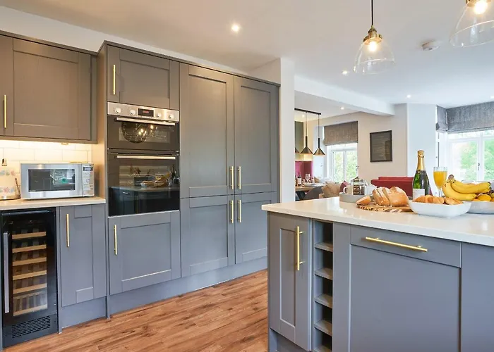 Upper Sheriff's Place Holiday home Windermere